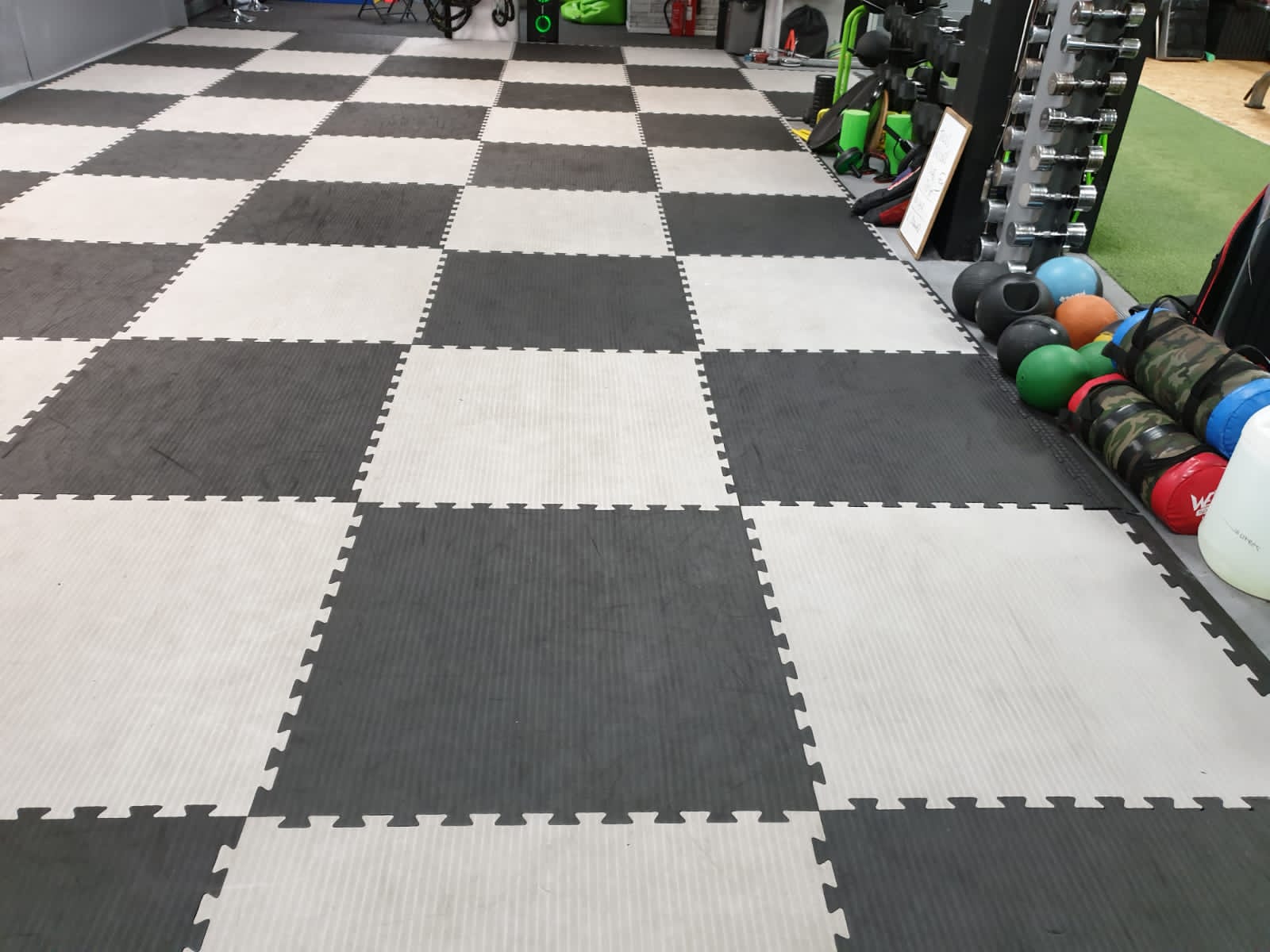 Cleaned Hard flooring in Gym