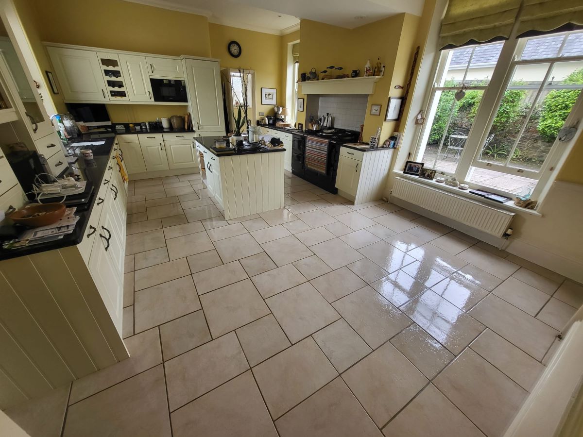 Sparkling clean kitchen floor