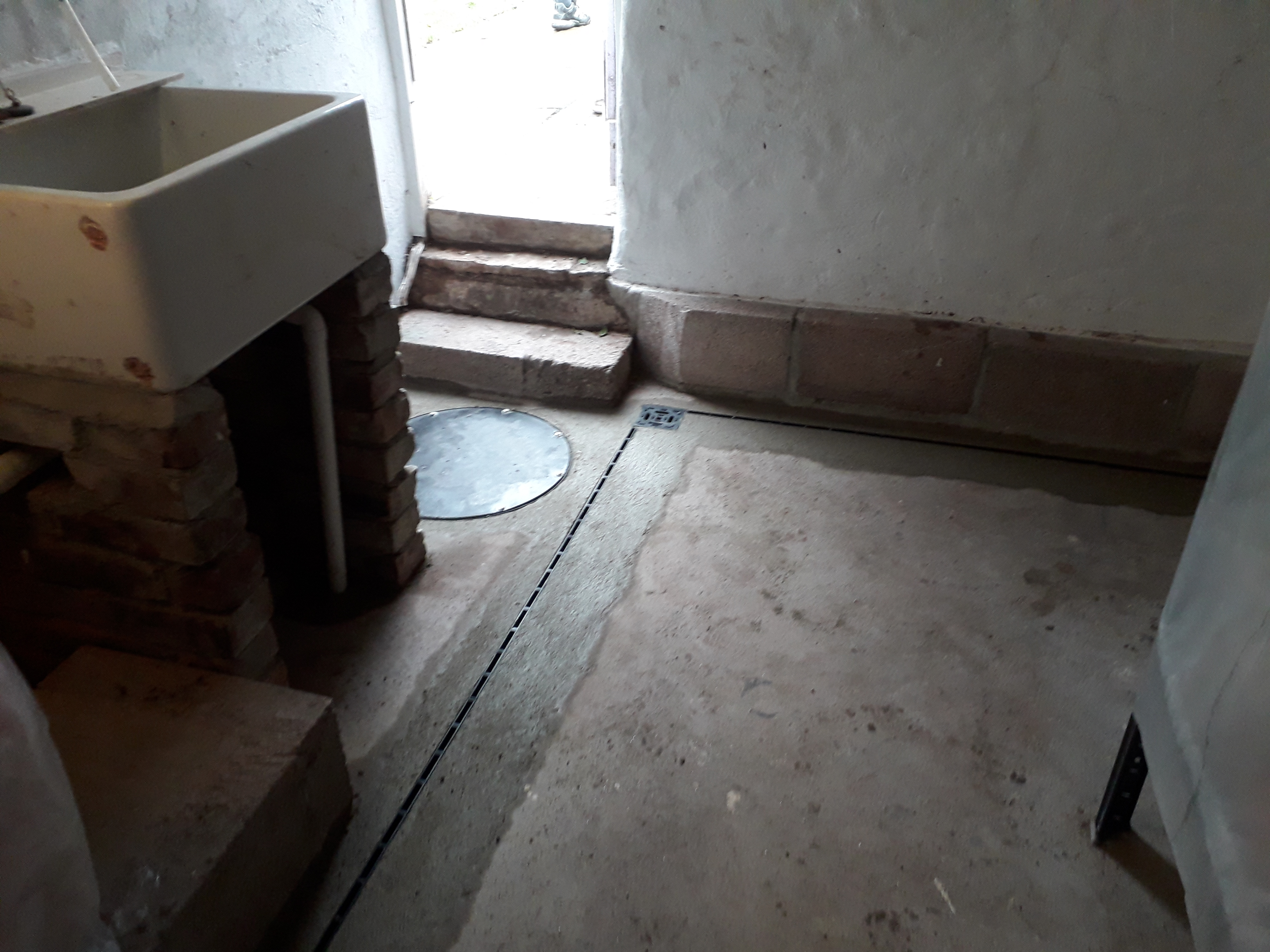 Damp-proofing