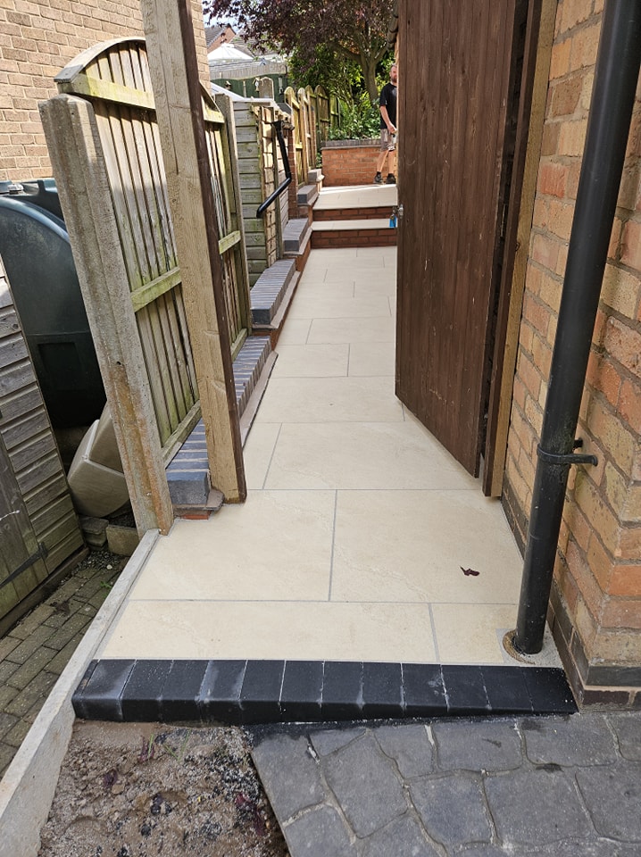 porcelain paving in clifton campville
